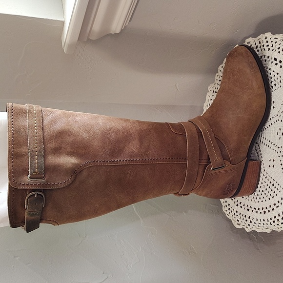 UGG Australia Darcie Tall Distressed Leather Riding Boots Buckle Women US 10 - Picture 11 of 17